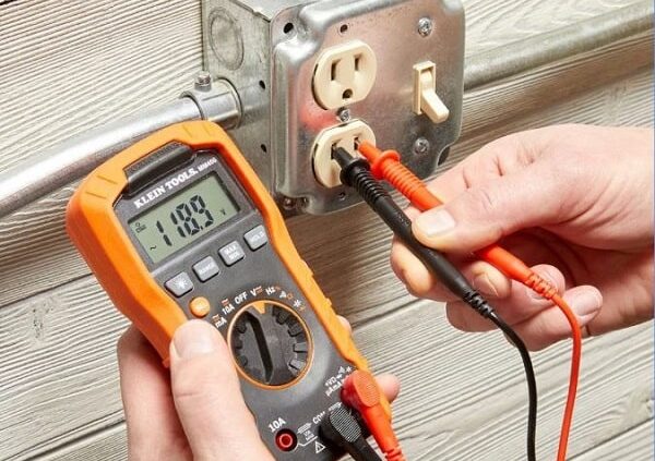 Hiểu đúng cách đo điện áp rò rỉ để bảo vệ an toàn cho bạn và thiết bị điện trong nhà